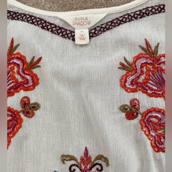 Sun and shadow woman’s top - Picture 6 of 6